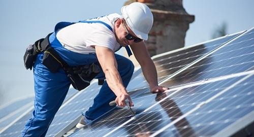 Instalação de painéis solares Instalação de painéis solares